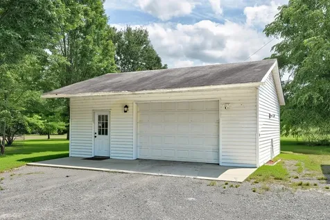 144 Shady Grove Road Flintville TN 37335