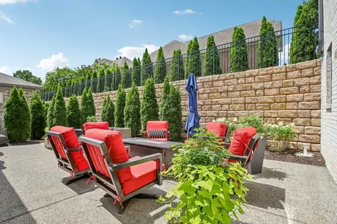 2033 Blackstone Drive Hendersonville TN 37075