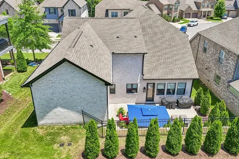 2033 Blackstone Drive Hendersonville TN 37075
