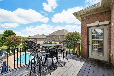 2033 Blackstone Drive Hendersonville TN 37075