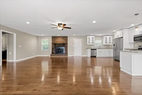 11127 E Brainerd Road Apison TN 37302