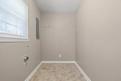11127 E Brainerd Road Apison TN 37302