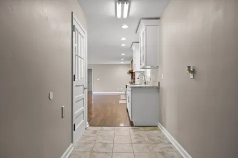11127 E Brainerd Road Apison TN 37302