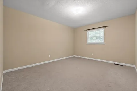 11127 E Brainerd Road Apison TN 37302