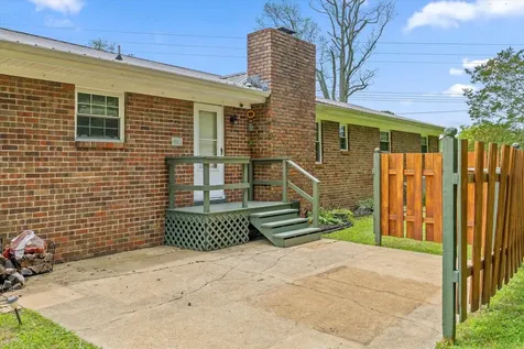 11127 E Brainerd Road Apison TN 37302