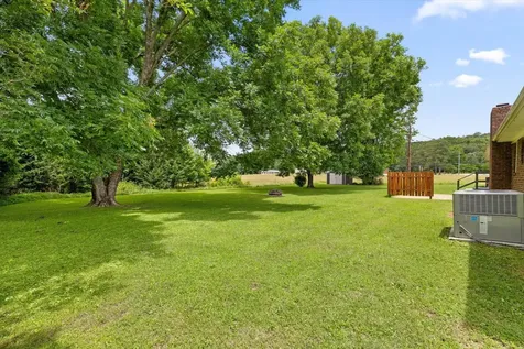 11127 E Brainerd Road Apison TN 37302