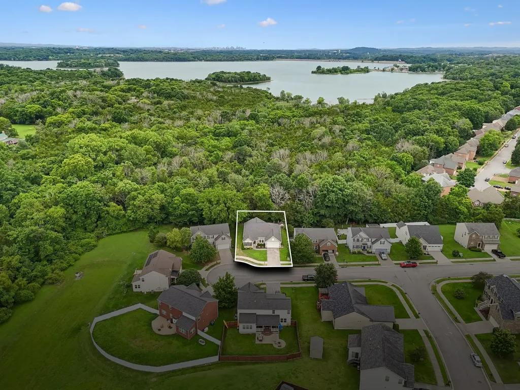 2909 Cherrybark Court Hermitage TN 37076