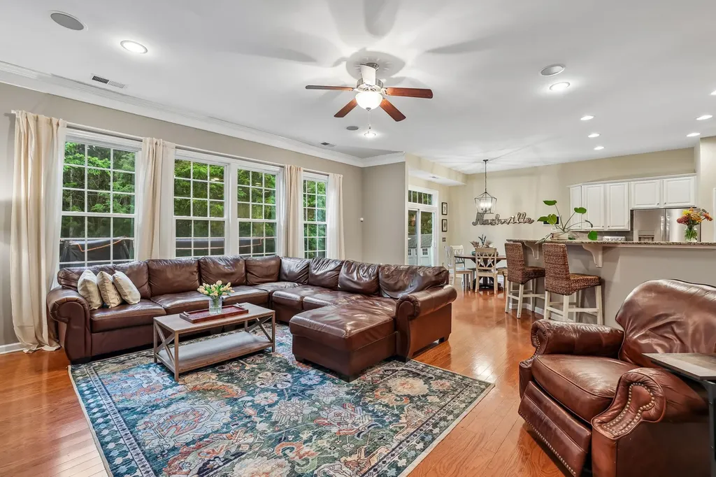 2909 Cherrybark Court Hermitage TN 37076