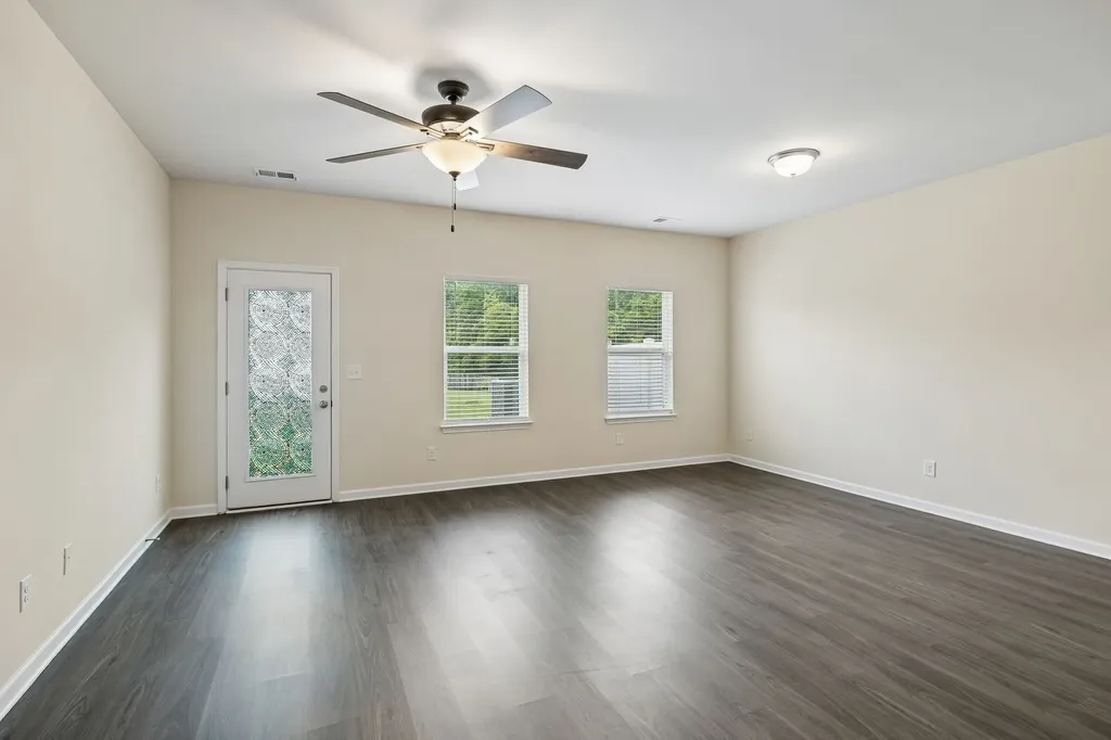 2631 Sherman Way Columbia TN 38401
