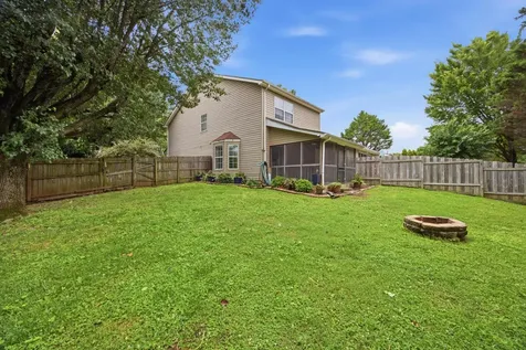 6729 Hickory Trace Circle Chattanooga TN 37421