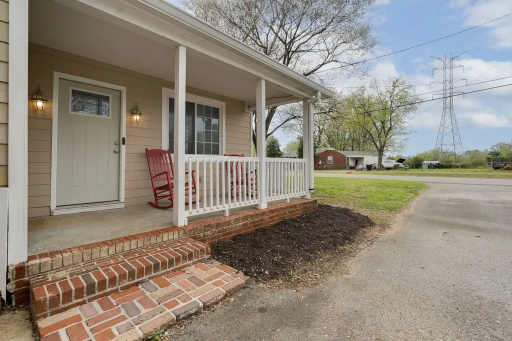 1703 Atlas Street Murfreesboro TN 37130