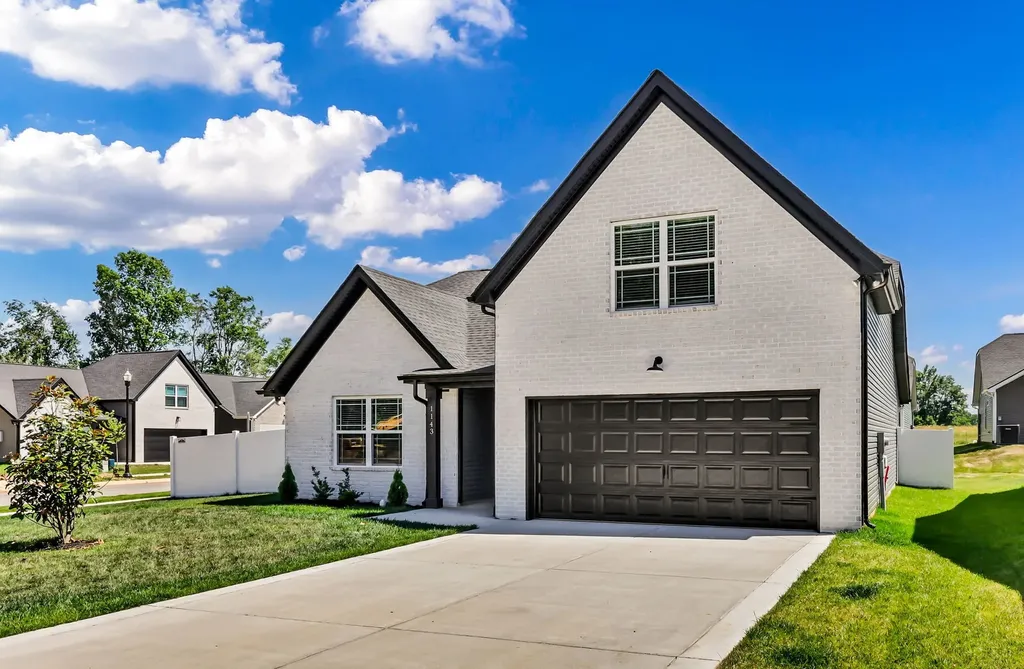 1143 Javier Drive Springfield TN 37172