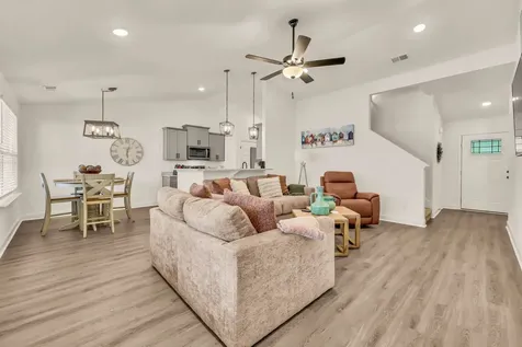 1143 Javier Drive Springfield TN 37172