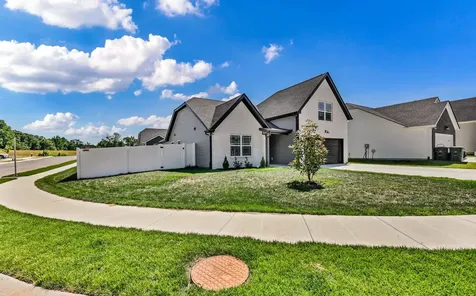 1143 Javier Drive Springfield TN 37172