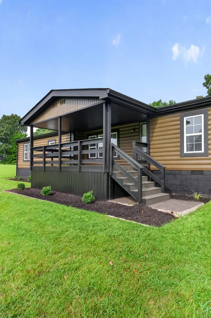 638 Manustown Road Woodbury TN 37190