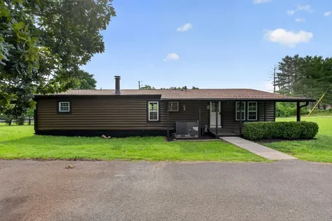 638 Manustown Road Woodbury TN 37190