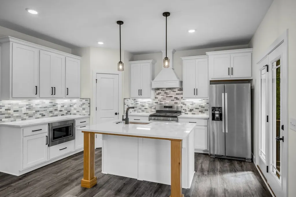 420 Stonemeadow Road Clarksville TN 37043