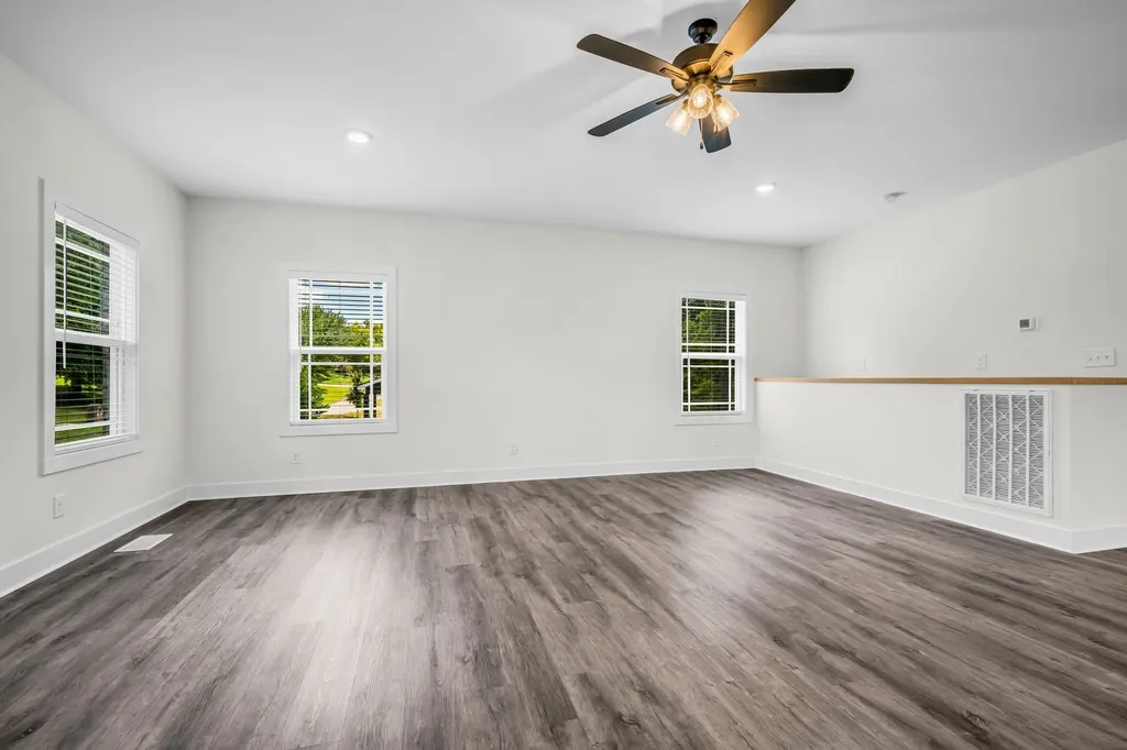 420 Stonemeadow Road Clarksville TN 37043