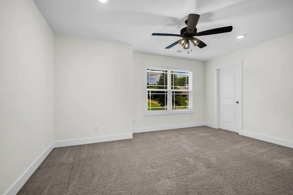 420 Stonemeadow Road Clarksville TN 37043