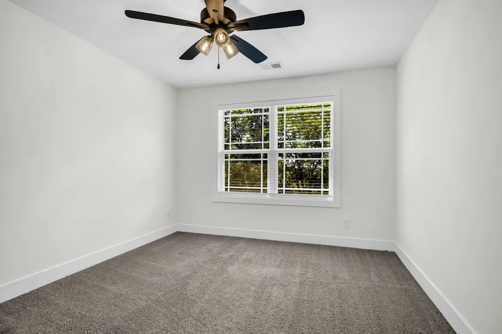 420 Stonemeadow Road Clarksville TN 37043