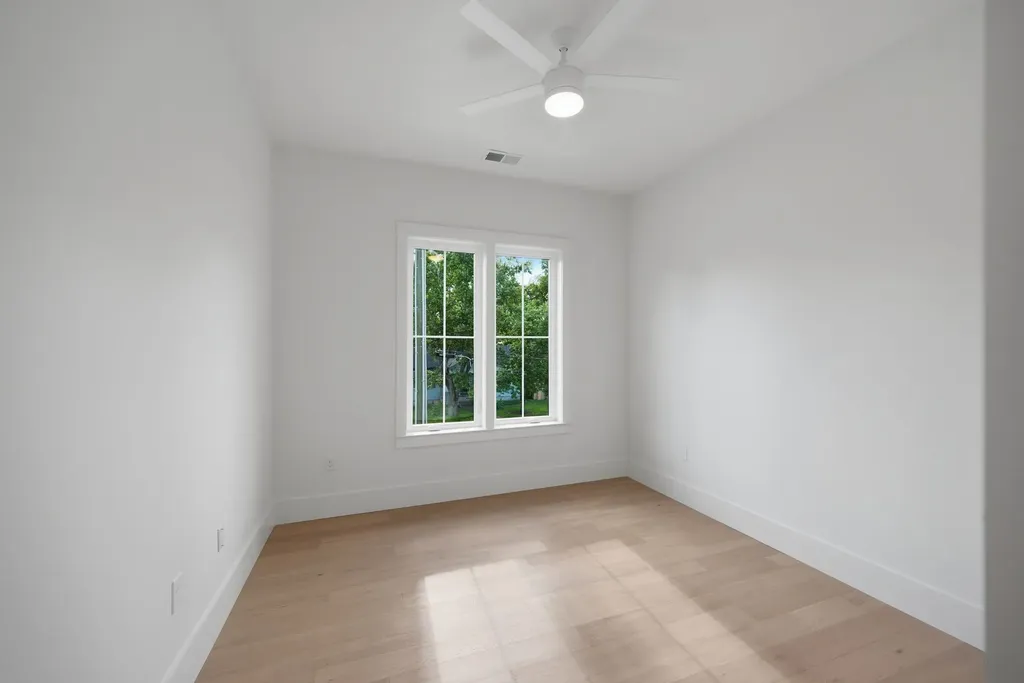 1025 Meridian Street Nashville TN 37207