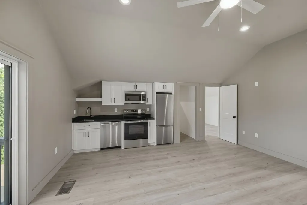 1025 Meridian Street Nashville TN 37207