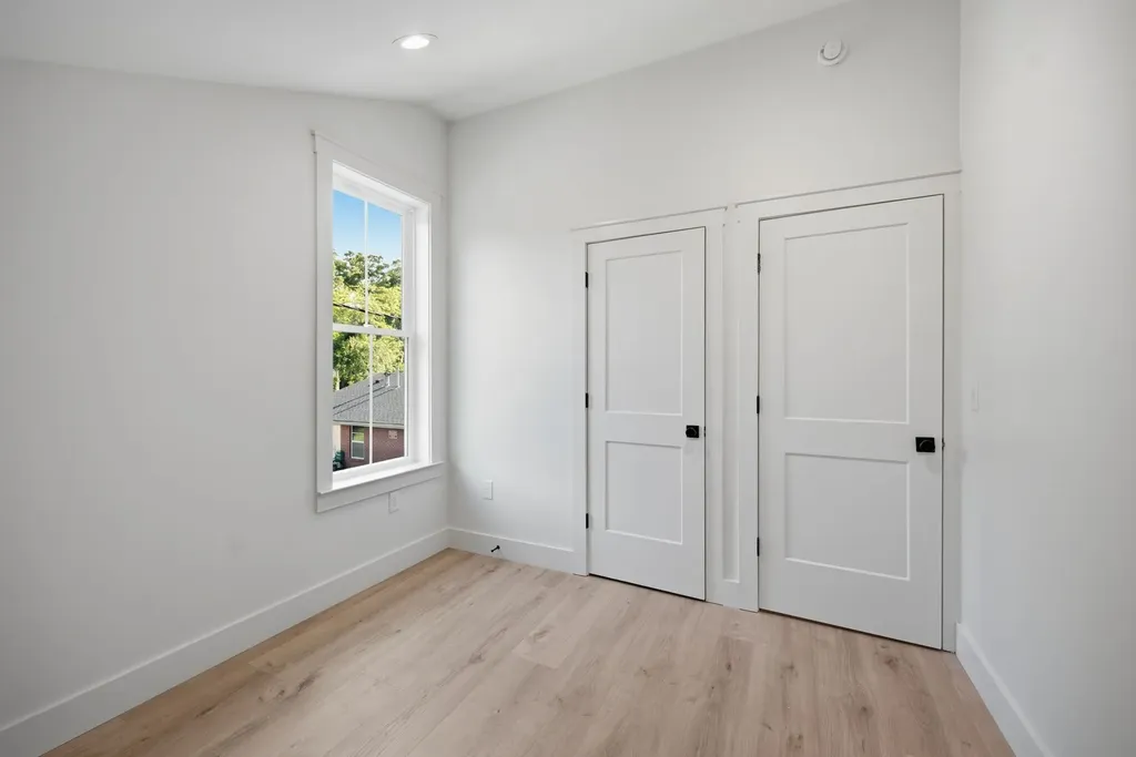1025 Meridian Street Nashville TN 37207