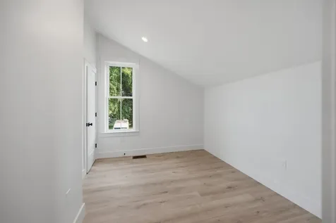 1025 Meridian Street Nashville TN 37207