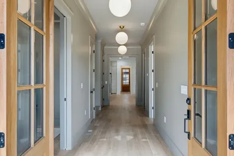 1025 Meridian Street Nashville TN 37207