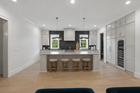 1025 Meridian Street Nashville TN 37207