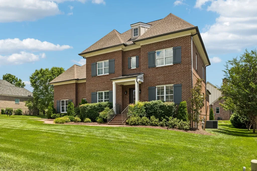 4101 Banner Square Lane Arrington TN 37014