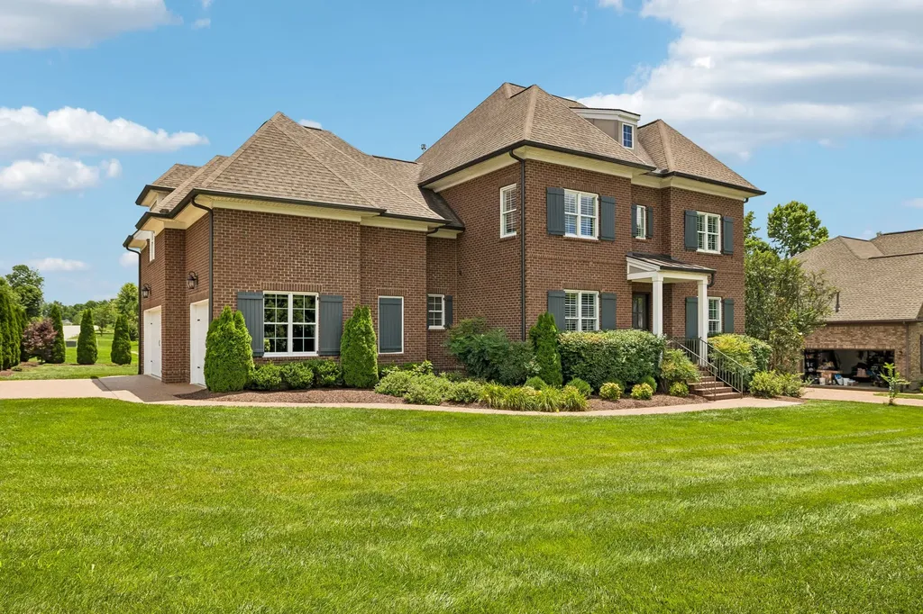 4101 Banner Square Lane Arrington TN 37014