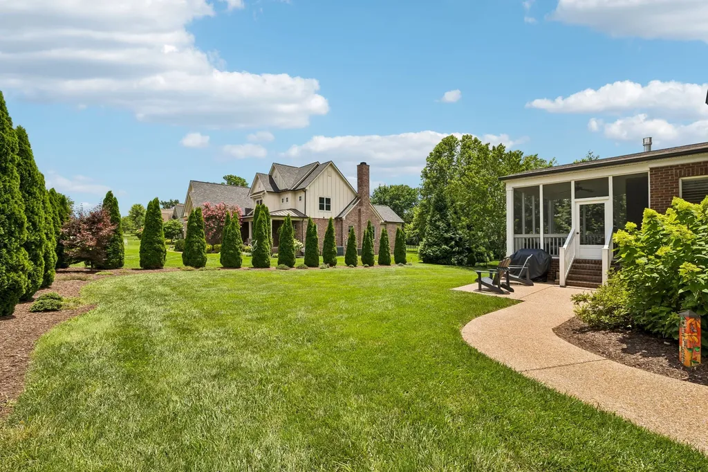 4101 Banner Square Lane Arrington TN 37014