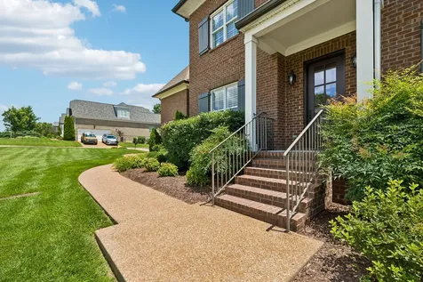 4101 Banner Square Lane Arrington TN 37014