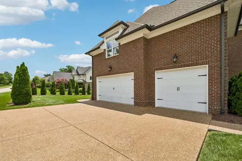 4101 Banner Square Lane Arrington TN 37014
