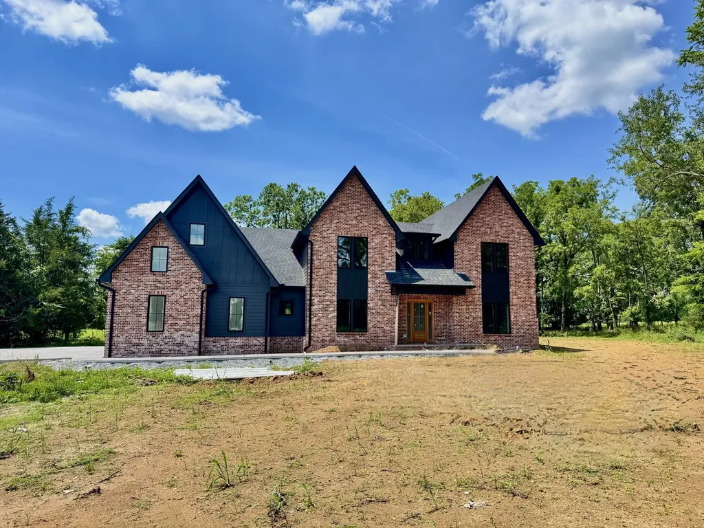 425 Burgess Road Mount Juliet TN 37122