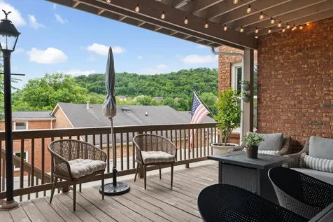 1627 Volunteer Court Brentwood TN 37027