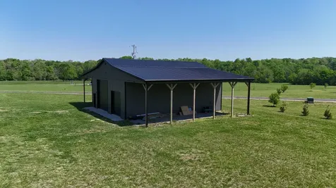 4055 Calista Road Cross Plains TN 37049