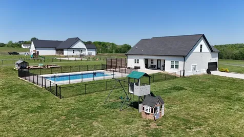 4055 Calista Road Cross Plains TN 37049