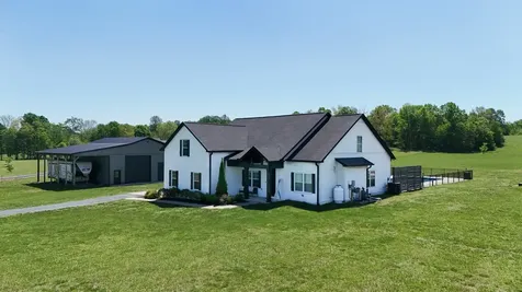 4055 Calista Road Cross Plains TN 37049