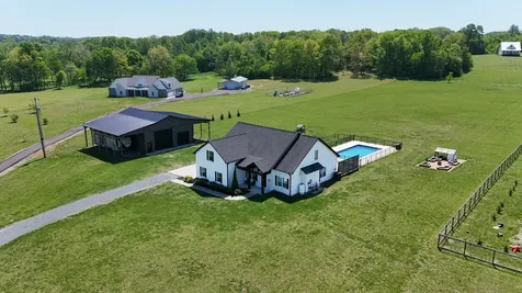 4055 Calista Road Cross Plains TN 37049