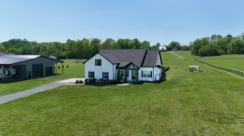 4055 Calista Road Cross Plains TN 37049