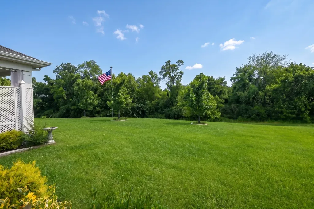 1127 Westgate Drive Gallatin TN 37066