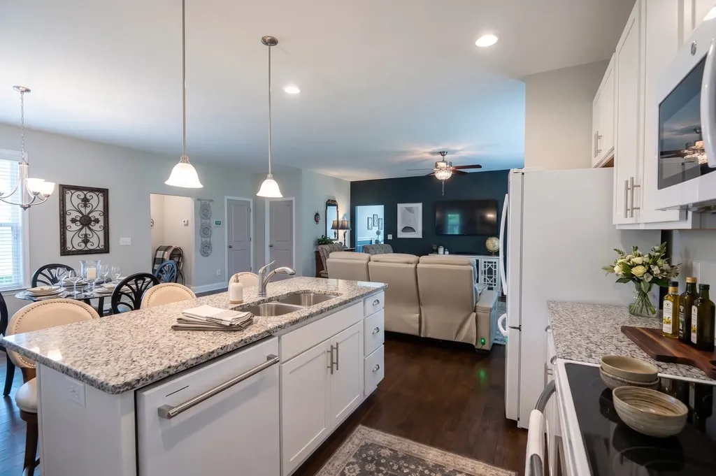 1127 Westgate Drive Gallatin TN 37066