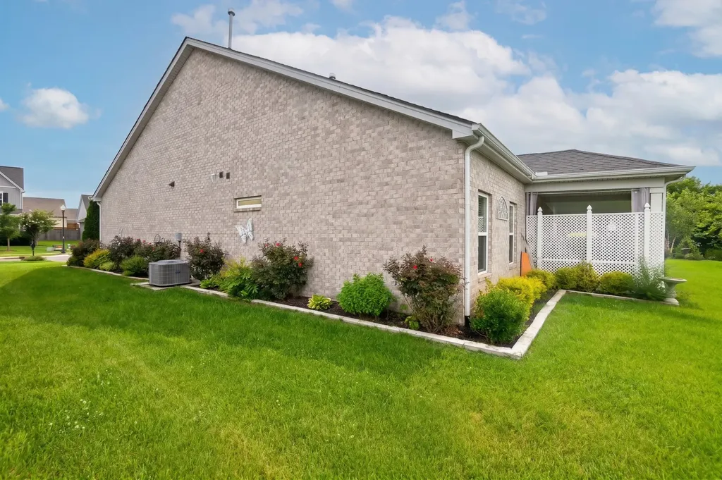 1127 Westgate Drive Gallatin TN 37066