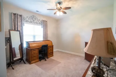 1127 Westgate Drive Gallatin TN 37066