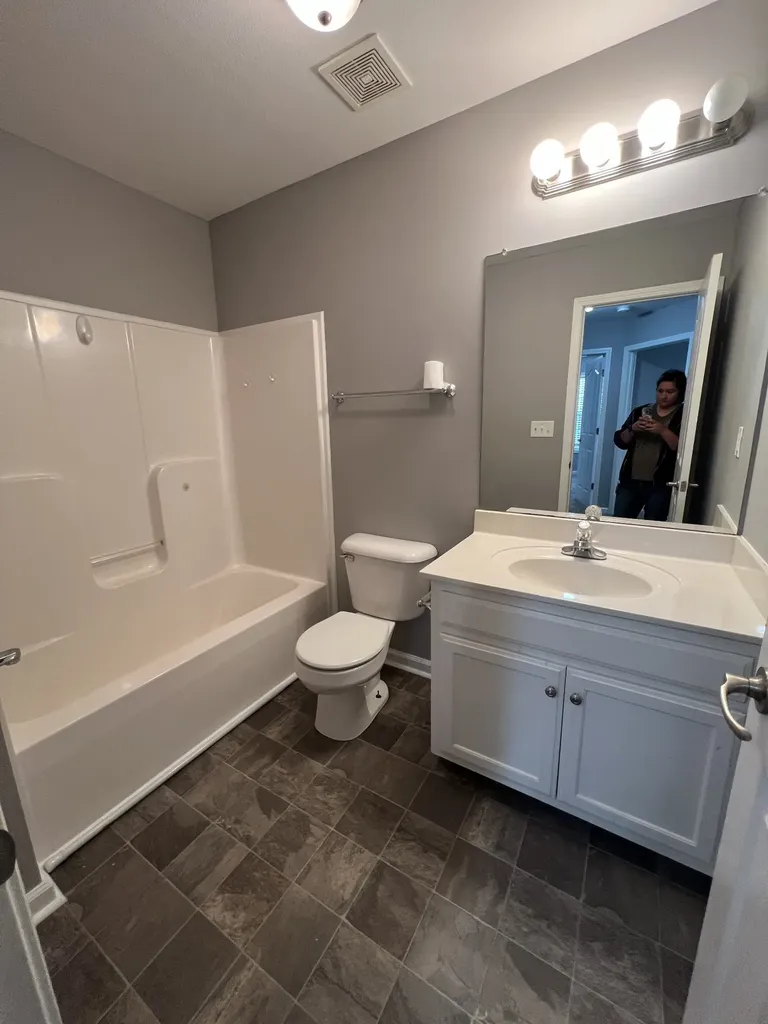 3764 Cindy Jo Dr, N Clarksville TN 37040