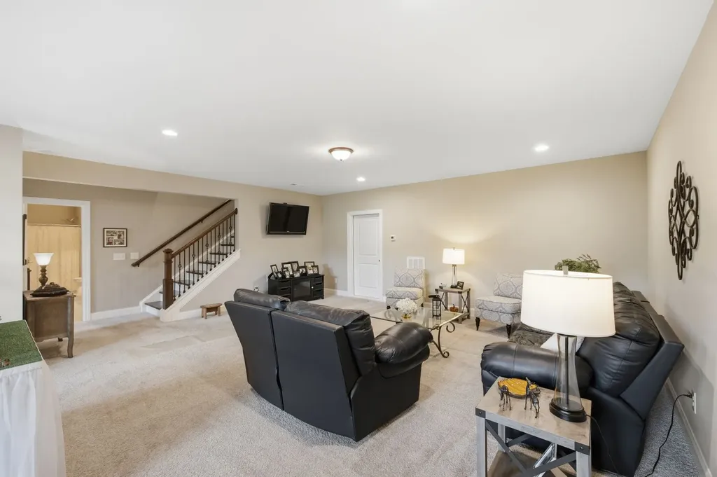 7056 Crimson Leaf Lane College Grove TN 37046