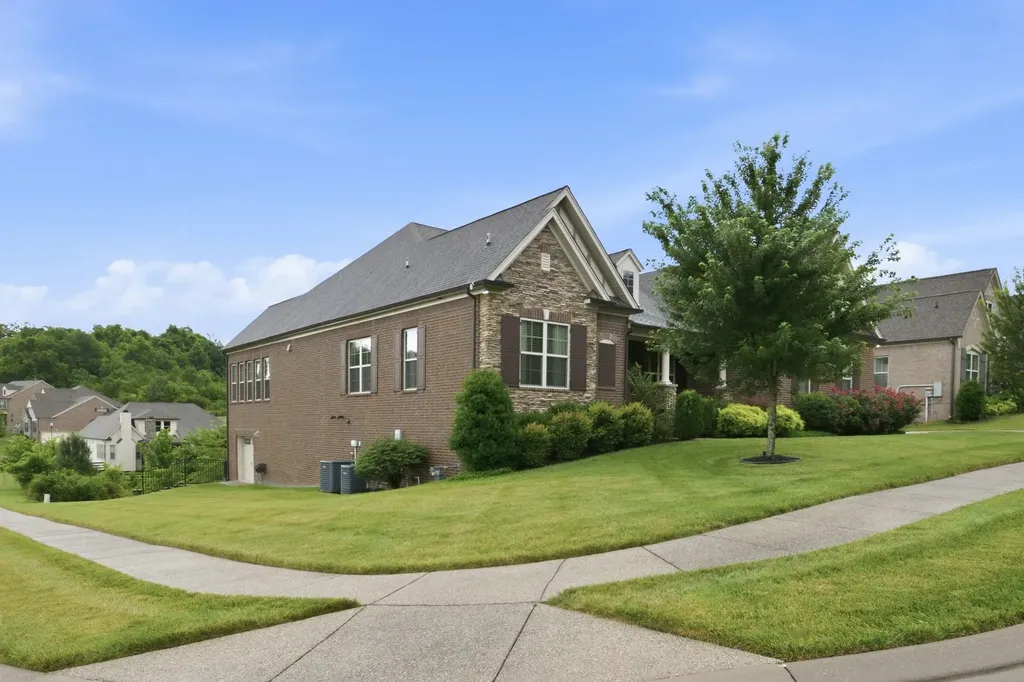 7056 Crimson Leaf Lane College Grove TN 37046