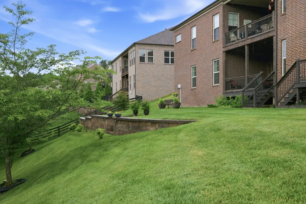 7056 Crimson Leaf Lane College Grove TN 37046
